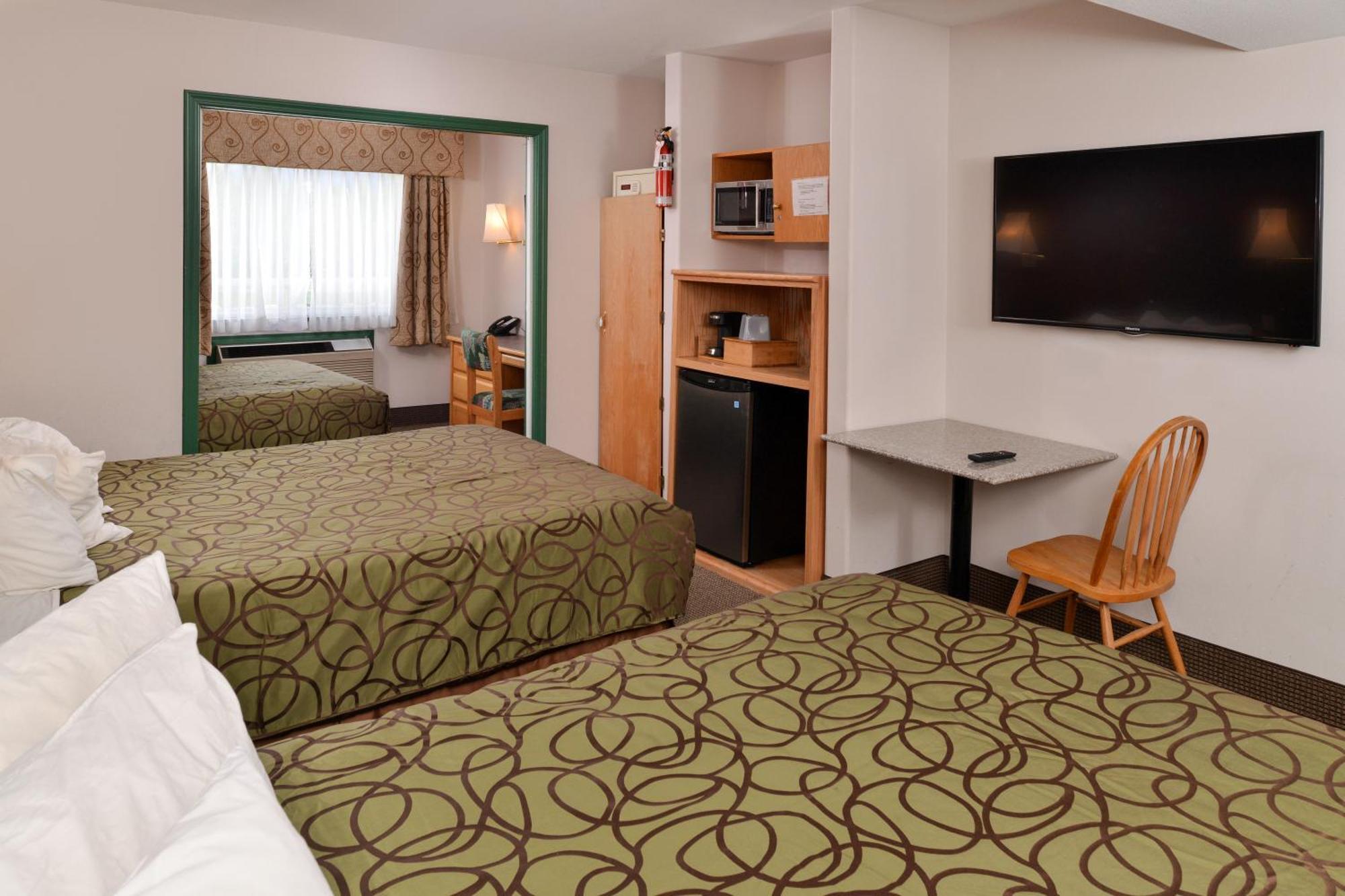 Canadas Best Value Inn Valemount Oda fotoğraf
